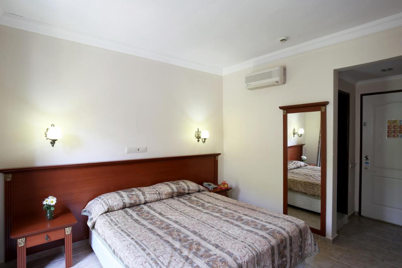 Yel Holiday Resort Ολουντενίζ Εξωτερικό φωτογραφία
